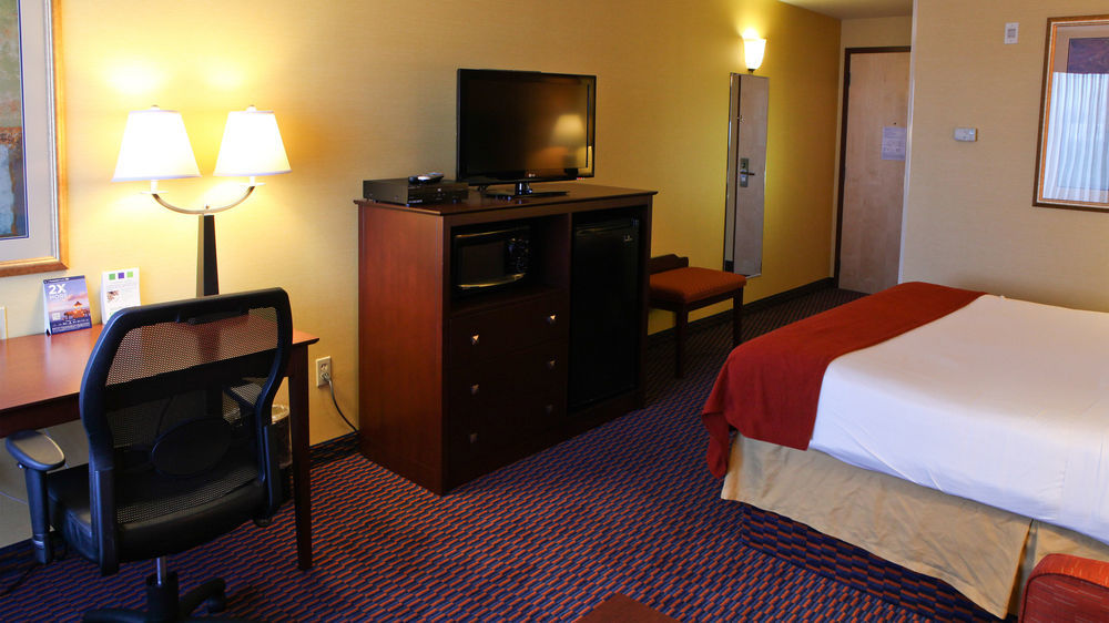 Holiday Inn Express Hotel & Suites Richland Ngoại thất bức ảnh